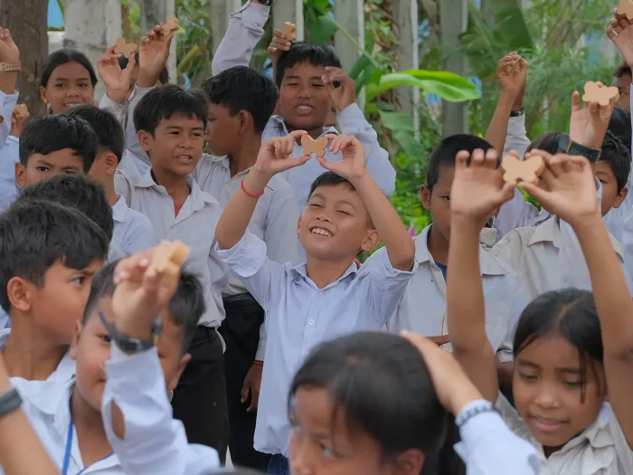 Soap in return for plastic waste kom in actie